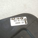 Volvo XC90 II apakšējā vāka kreisā puse 31497613 31497351 31449142 31455003