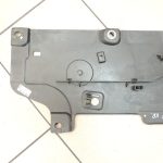 Volvo XC90 II apakšējā vāka kreisā puse 31497613 31497351 31449142 31455003