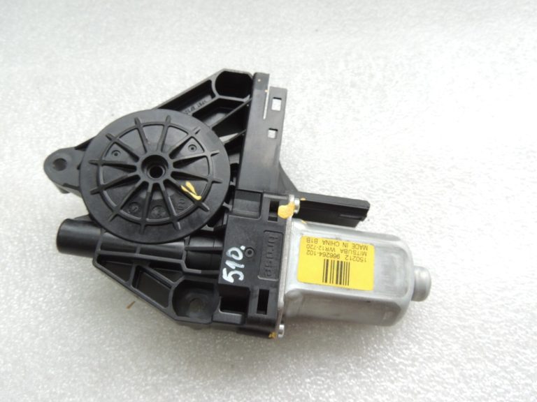 Volvo XC90 II Logu regulatora piedziņas motors aizmugurējais kreisais 31349758