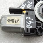 Volvo XC90 II Logu regulatora piedziņas motors aizmugurējais kreisais 31349758
