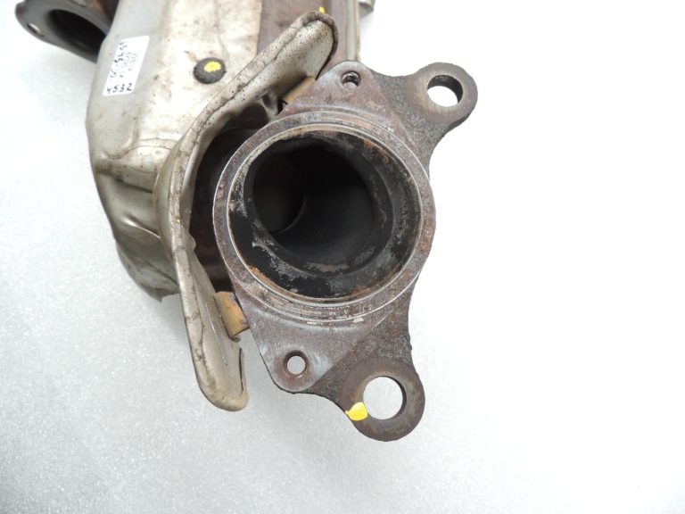 Nissan Qashqai J11 1.2 DIG-T Benzīns HRA2DDT Katalizators 2090000Q2K Katalizators