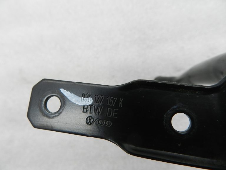 VW Seat Skoda Audi oriģinālā ūdens caurule 03l122157k