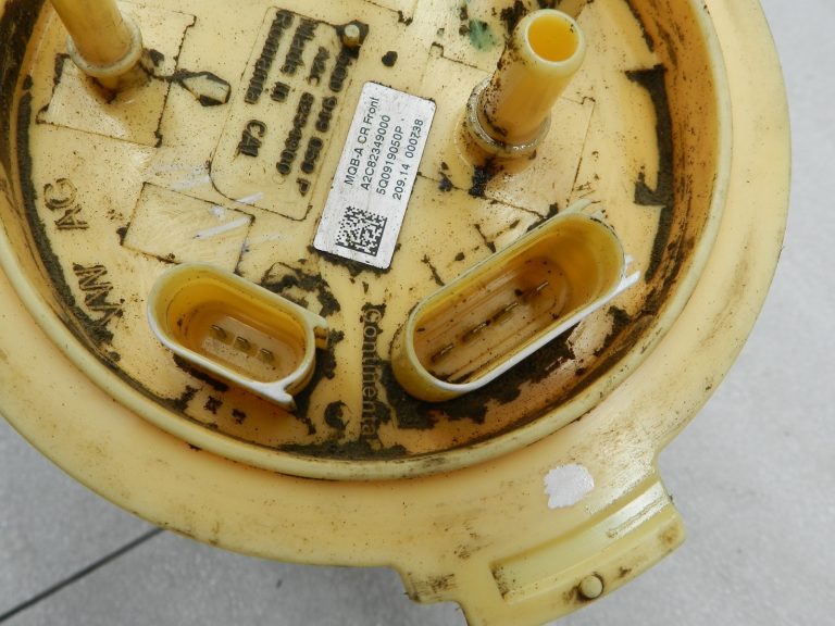 VW Skoda Audi oriģinālais degvielas sūknis