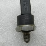 VW Audi Audi Seat Skoda Oriģinālais degvielas spiediena sensors vadības vārsta sensors