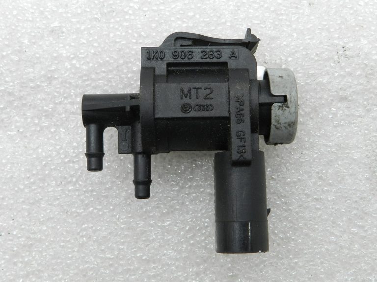 VW Audi oriģinālais solenoīda vārsta spiediena pārveidotājs
