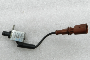 VW Audi Audi Seat Skoda Oriģinālais solenoīda vārsts dzesēšanas šķidruma sūknis