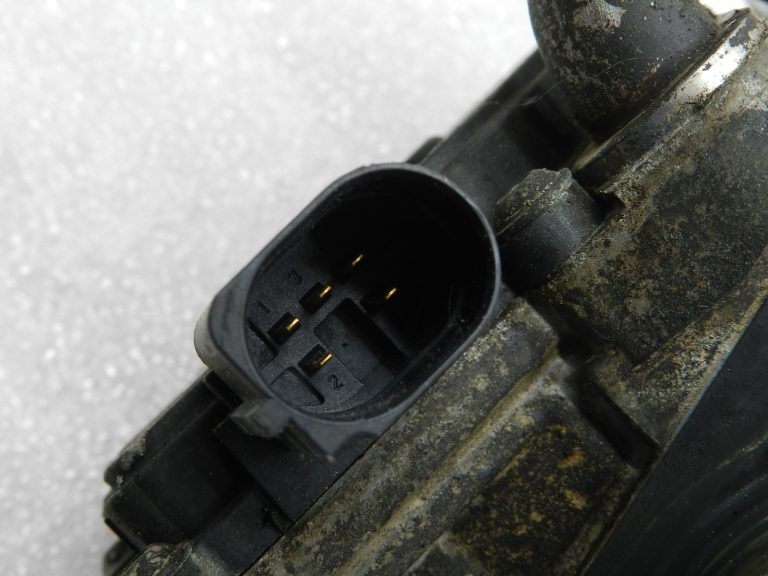 VW oriģinālais izplūdes gāzu recirkulācijas vārsts