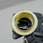 Toyota Avensis T27 Oriģinālais logu regulators Aizmugurējais labais
