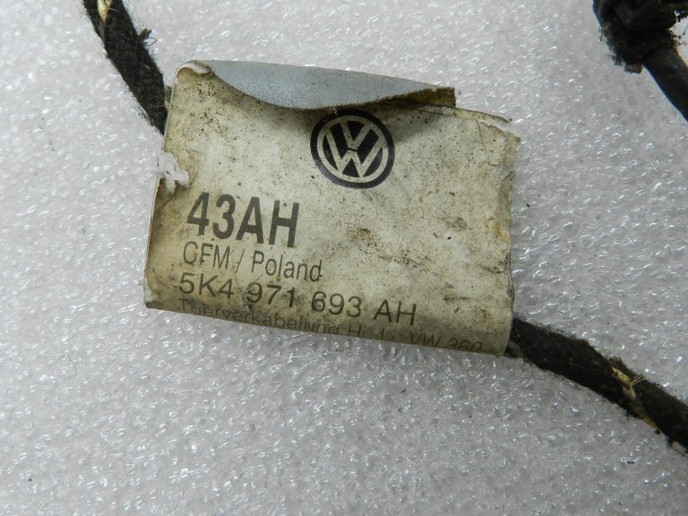 VW Golf 6 oriģinālā instalācija durvju durvju instalācija aizmugurējā kreisā pusē