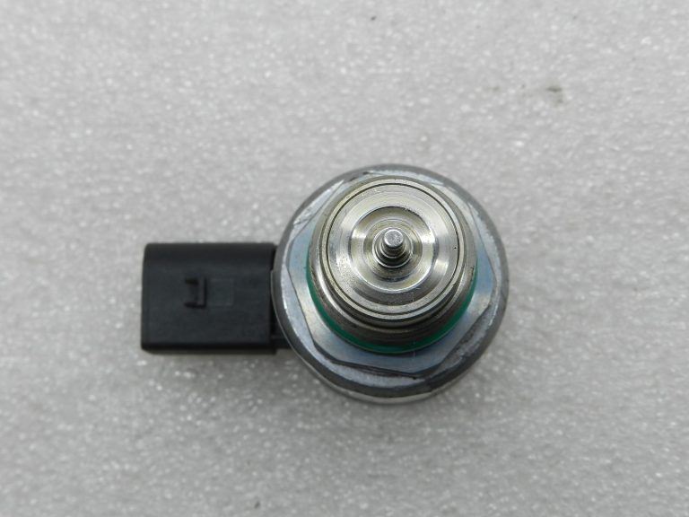 Audi oriģinālais vārsts Common Rail spiediena kontroles vārsts Spiediens