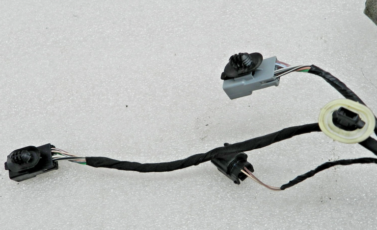 Renault Espace V oriģinālā elektroinstalācijas instalācija priekšējās kreisās durvis