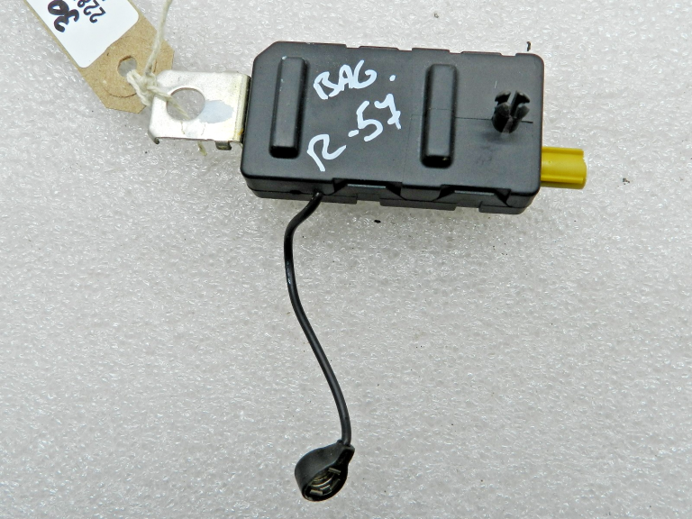 Renault Espace V oriģinālais antenas pastiprinātājs Antenas pastiprinātājs