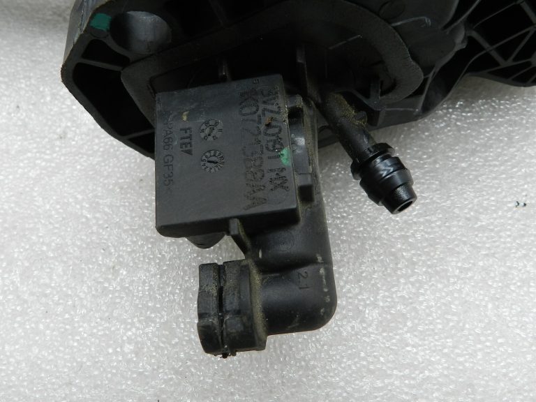 VW Passat Skoda Seat oriģināls sajūga pedālis 1K1721059