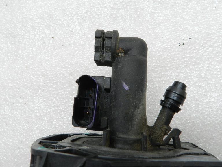 VW Passat Skoda Seat oriģināls sajūga pedālis 1K1721059
