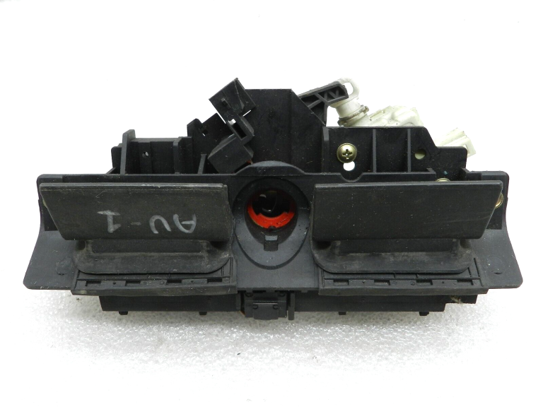 Audi A6 oriģinālais aizmugurējo durvju rokturis 4B0827565J