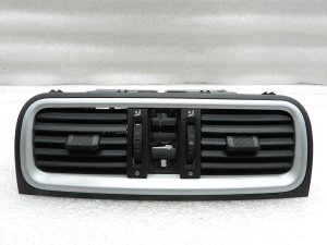 Skoda Fabia oriģināls ventilācijas centrs 5j0820951