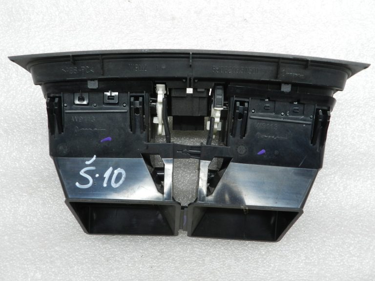 Skoda Fabia oriģināls ventilācijas centrs 5j0820951