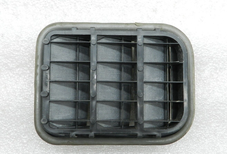 Skoda Audi VW oriģināls piespiedu ventilācijas ventilācijas režģis