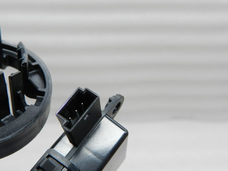 Opel Insignia B Oriģinālais vadības bloka imobilaizera modulis Bezatslēgu sistēma 13523276