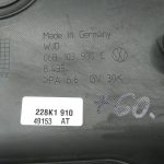 VW Passat oriģinālais motora vāks 06b103935