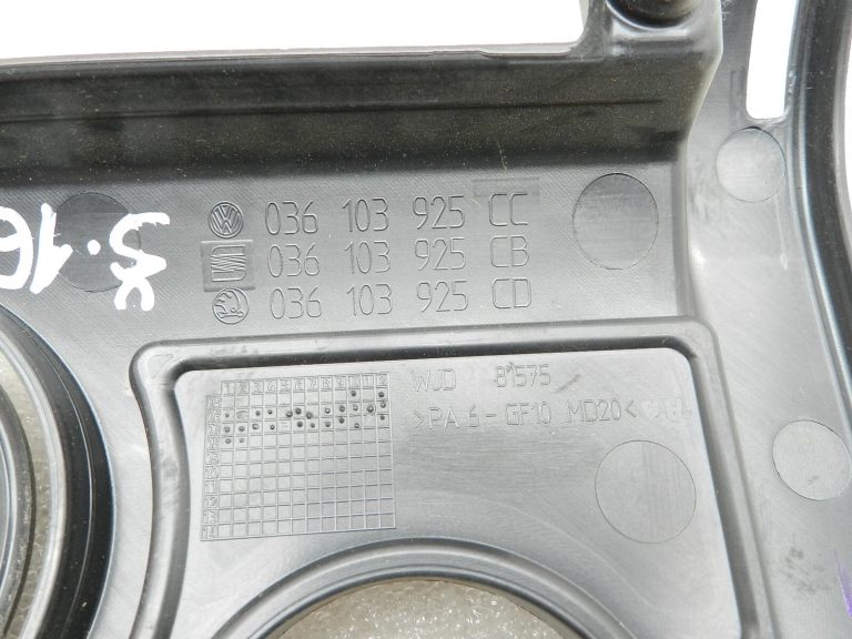 Skoda Fabia oriģinālais motora vāks 036103925CD