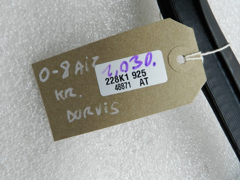 Opel Insignia B Oriģinālais durvju blīvējums Aizmugurējais kreisais blīvējums