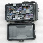 Opel Insignia B oriģinālā drošinātāju kārba 39116633