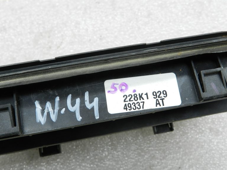 VW Audi oriģināls ventilācijas atveres vāka ventilācijas režģis 6R0819465A