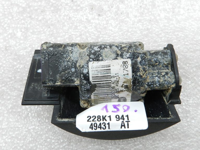 Chrysler Grand Voyager oriģinālā atpakaļgaitas kamera K05026 338AB
