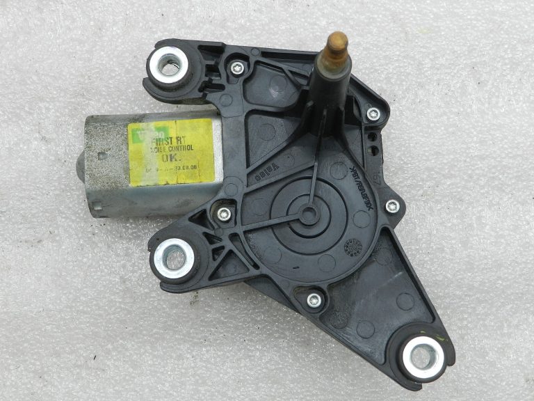 Chrysler Grand Voyager Oriģinālais aizmugurējā tīrītāja motors K05113411AA