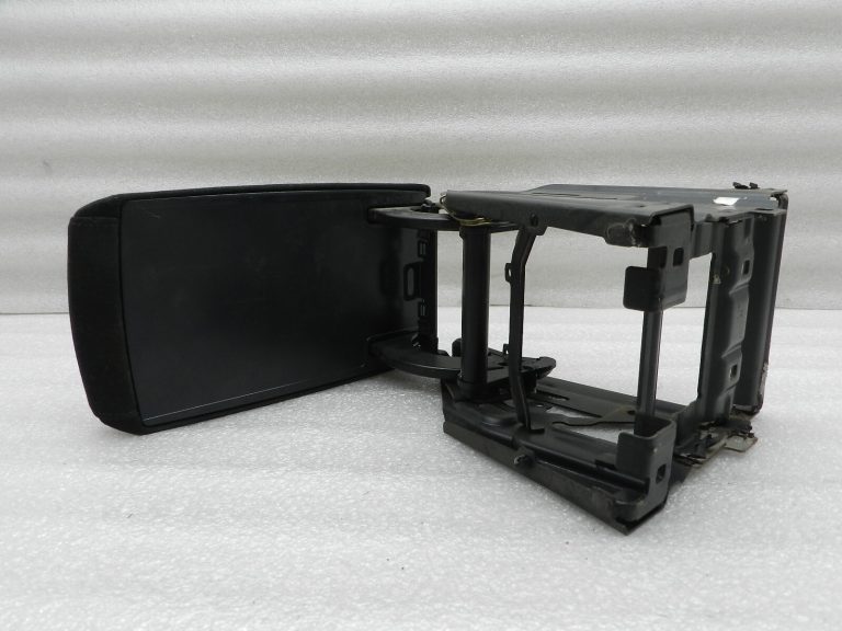 Skoda Octavia oriģinālais roku balsts centrālais roku balsts onyx