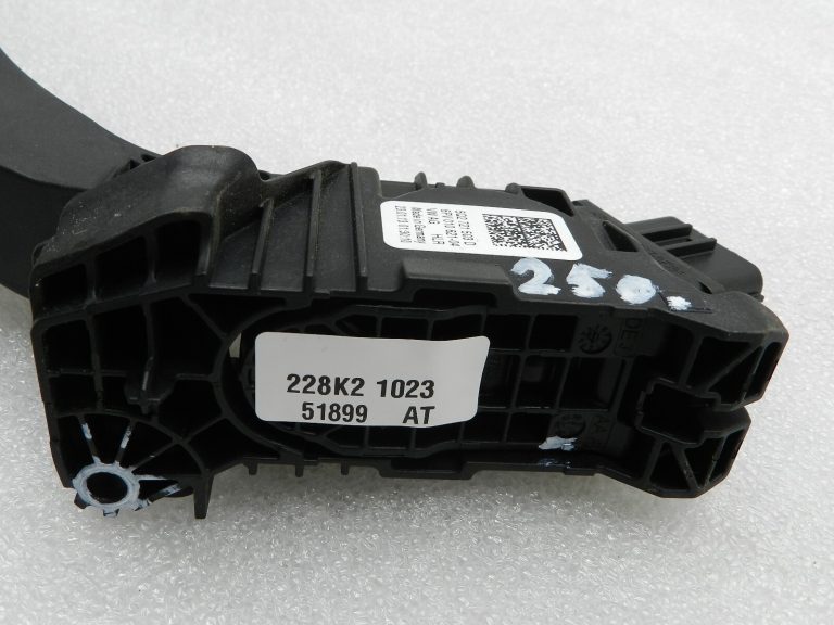 Seat Skoda VW Audi oriģinālais akseleratora pedālis