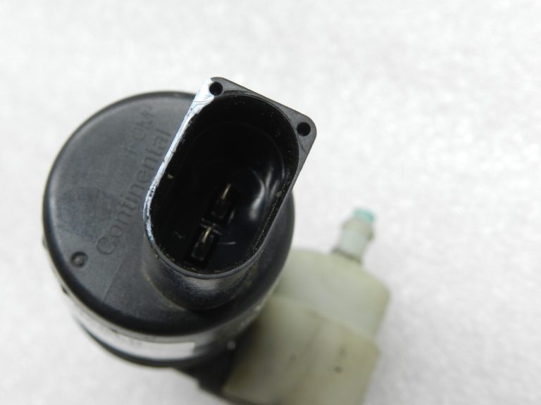 VW Audi Audi Skoda Seat Oriģinālais vējstikla mazgāšanas sūknis