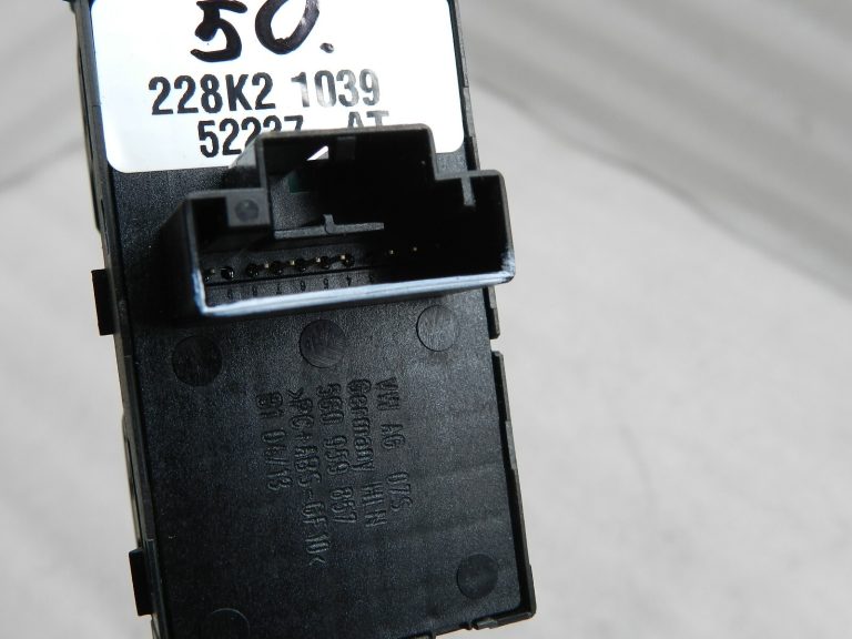 VW Audi Audi Seat Skoda Oriģinālais logu regulatora slēdzis