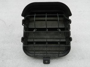 Audi A6 oriģinālais panelis labās puses virsbūves ventilācijas korpuss