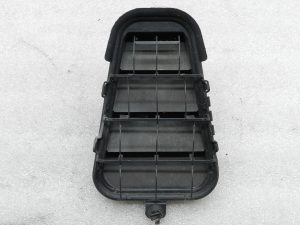 Audi A6 oriģinālā virsbūves ventilācijas restes