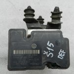 Skoda oriģinālais ABS vadības bloka sūknis DEFEKTĪVS!