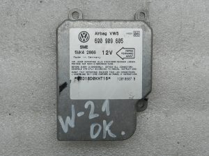 VW oriģinālais gaisa spilvenu vadības bloks Gaisa spilvenu vadības bloks