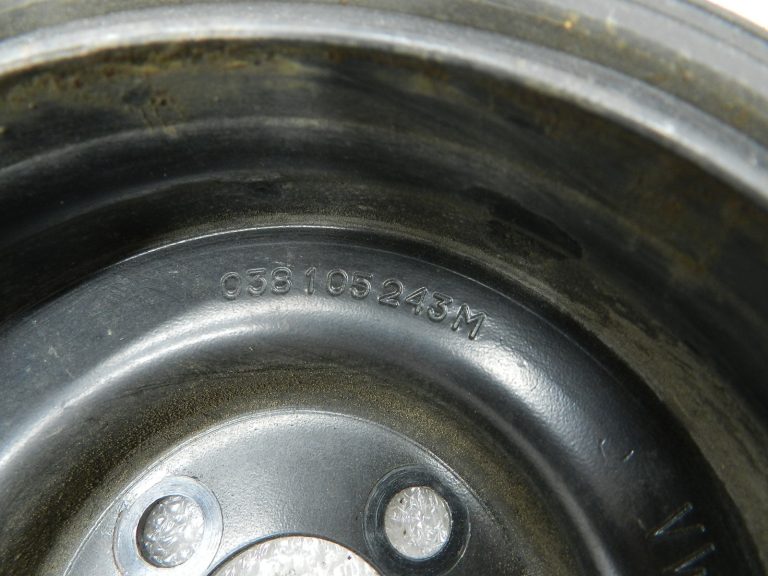 VW Audi oriģinālais kloķvārpstas skriemelis