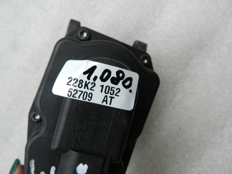 VW Audi oriģinālais izplūdes gāzu recirkulācijas vārsts