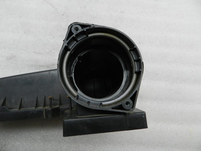 Volkswagen Skoda Audi Audi Oriģinālā gaisa filtra kaste Gaisa filtra kaste korpuss