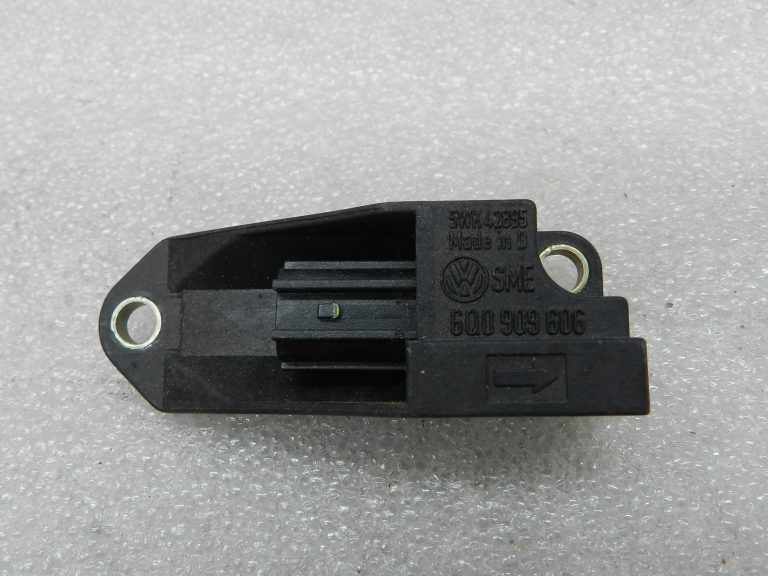 VW Seat Ford oriģinālais drošības spilvena sensors trieciena sensors avārijas sensors – KODS 4