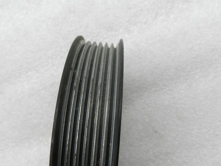 Audi VW VW Skoda Ford Oriģinālais stūres pastiprinātāja sūkņa ritenis