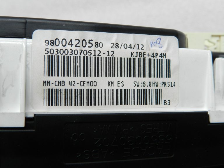 Peugeot 508 oriģinālais spidometrs