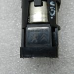 Peugeot 508 oriģinālā cigarešu aizdedzinātāja ligzda
