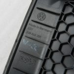VW Passat oriģinālais brīdinājuma trīsstūra turētājs