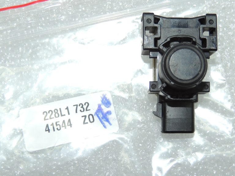 Mazda CX5 I Autostāvvietas sensors autostāvvietas palīgs PDC melns KD49-67-UC1