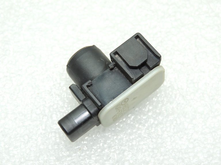 Mazda CX5 I Autostāvvietas sensors autostāvvietas palīgs PDC melns KD49-67-UC1
