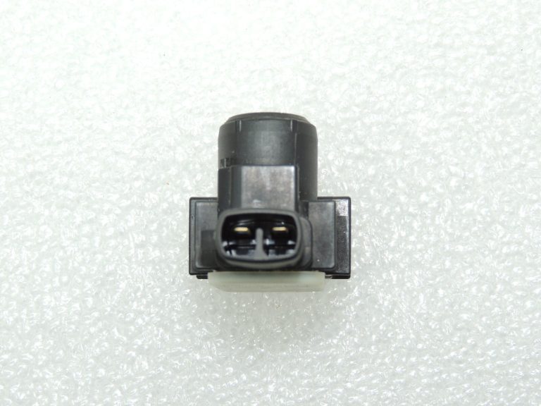 Mazda CX5 I Autostāvvietas sensors autostāvvietas palīgs PDC melns KD49-67-UC1