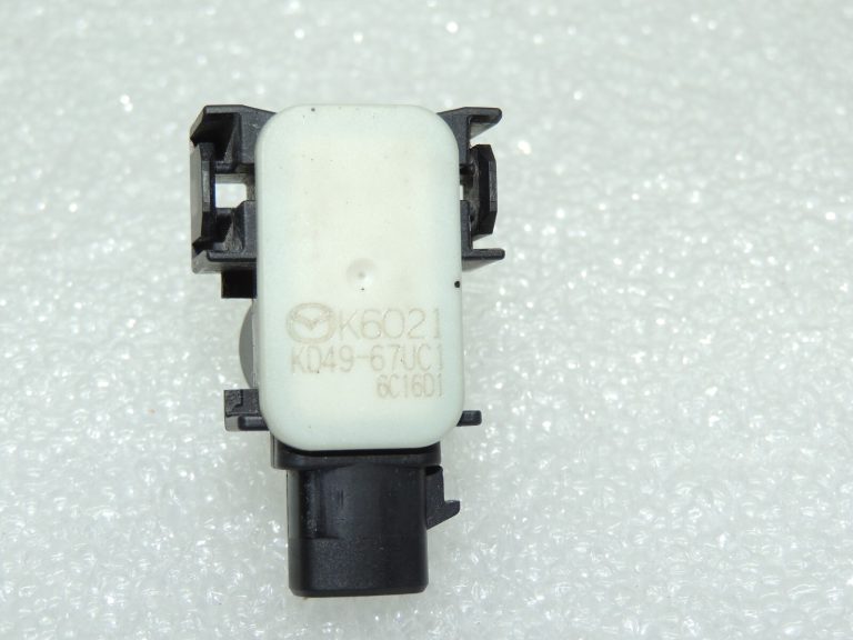 Mazda CX5 I Autostāvvietas sensors autostāvvietas palīgs PDC melns KD49-67-UC1